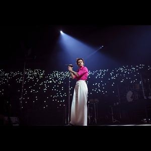 Meet your Posher, Leslie